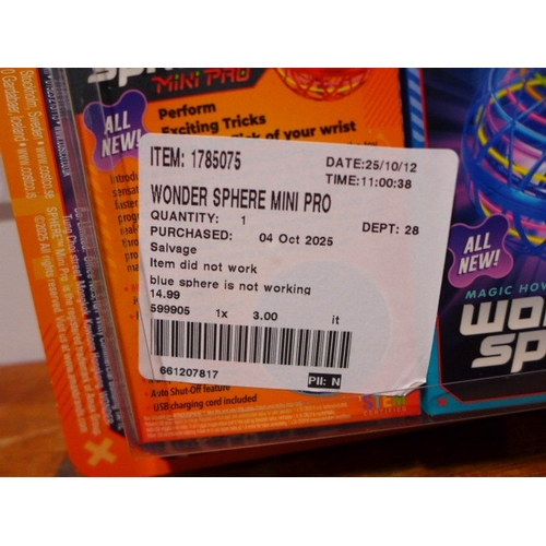 6163 - Four Wonder mini pro Spheres, (373-182,380) *This lot is subject to VAT