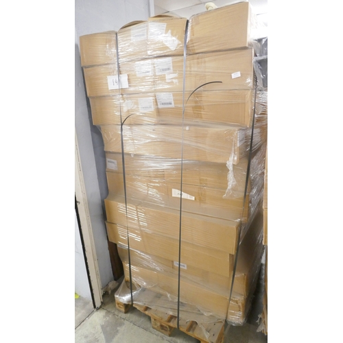 4380 - Three pallets of cutelry inserts (boxed) (559-14) *This lot is subject to VAT