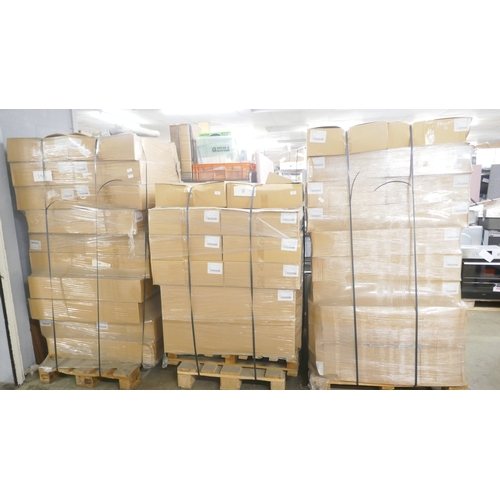 4380 - Three pallets of cutelry inserts (boxed) (559-14) *This lot is subject to VAT