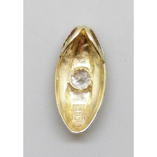 7044 - A 14ct two tone gold white stone set pendant, 1.1g, 1.5cm