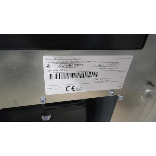 4039 - Bertazzoni Cooker hood ,CDA glass curved cooker hood, Bosch cooker hood and a Candy cooker hood (562... 