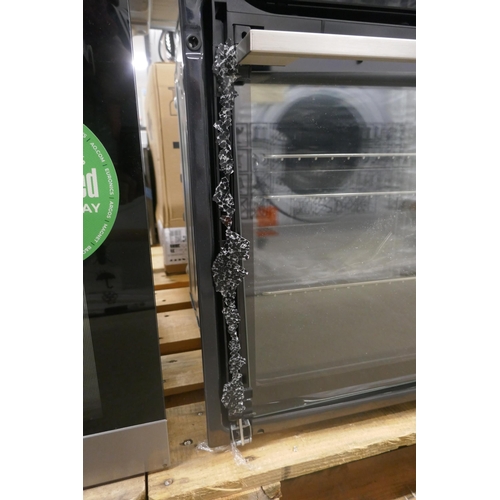 4340 - An AEG pyrolytic single oven (607-136)(Glass door smashed) *This lot is subject to VAT