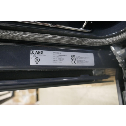 4347 - An AEG Pyrolytic single oven (607-64)(Transit damaged) *This lot is subject to VAT