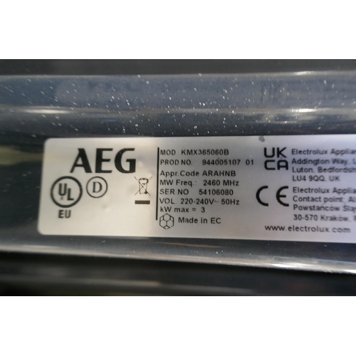 4293 - An AEG combi microwave oven (607-71) *This lot is subject to VAT