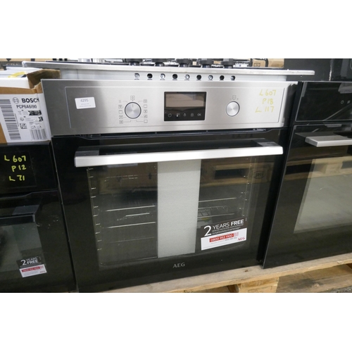 4295 - An AEG Pyrolytic single oven (607-117) *This lot is subject to VAT
