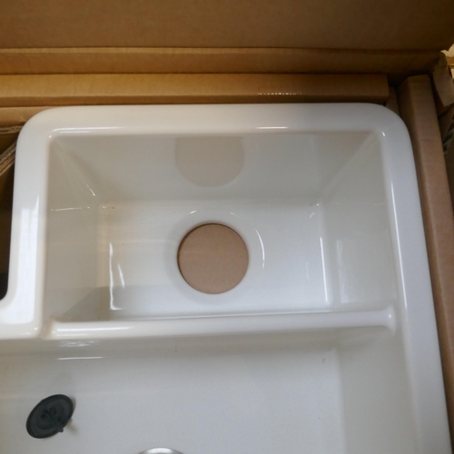 4242 - A Paros 1.5 bowl, right hand draing undermount sink (607-239) *This lot is subject to VAT
