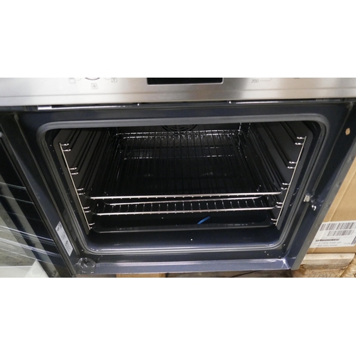 4245 - An AEG single multifunction oven (607-87)(Transit damaged) *This lot is subject to VAT