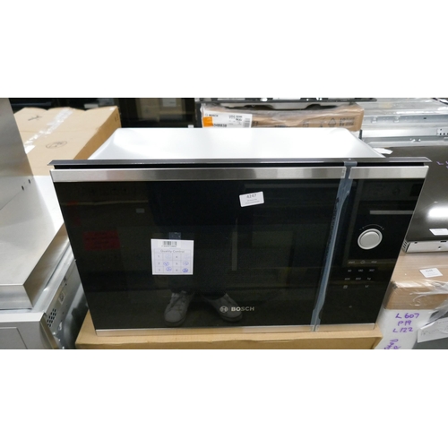 4247 - A Bosch Serie 4 wall microwave (607-39)(Transit damaged) *This lot is subject to VAT