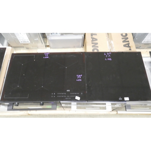 4250 - Two AEG 5 ring cooker hobs (607-233,234)( Both damaged) *This lot is subject to VAT