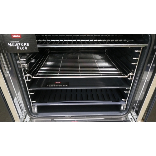 4252 - A Miele single oven (607-143) *This lot is subject to VAT