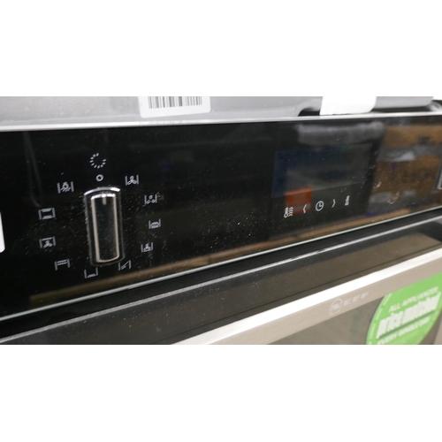 4255 - A NEFF Slide & Hide single pyrolytic oven  (607-142) *This lot is subject to VAT