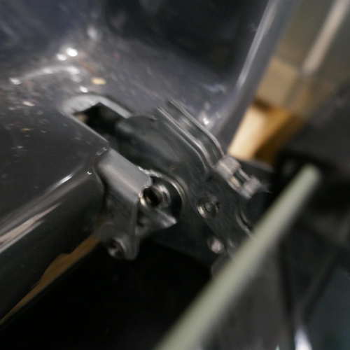 4275 - An AEG single multi-function oven (607-148)(Door requires attention) *This lot is subject to VAT