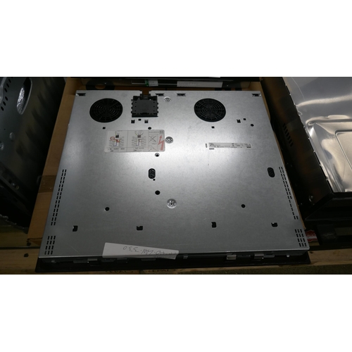 4279 - An AEG hob, a Zanussi hob (607-194,235)(Both damaged) *This lot is subject to VAT