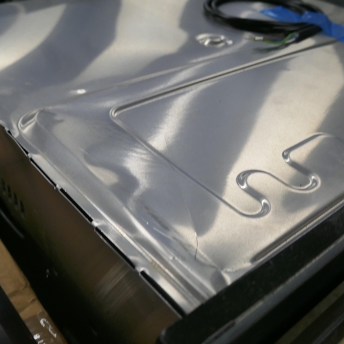 4280 - An AEG microwave (607-125) *This lot is subject to VAT