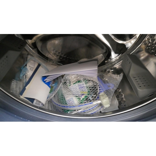 4384 - A Beko 9kg integrated washing machine (Transit damaged)  (607-105) *This lot is subject to VAT