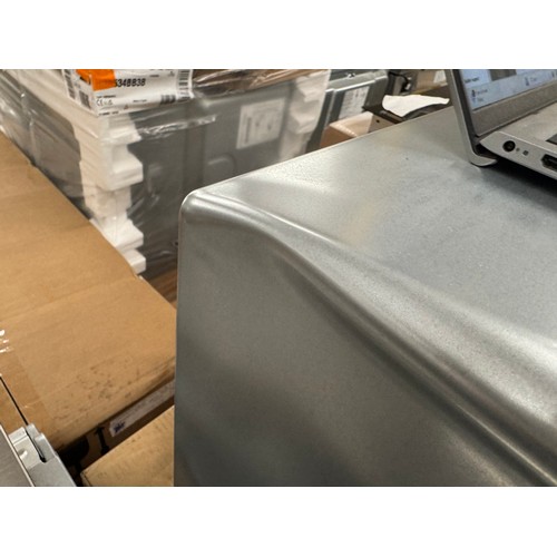 4247 - A Bosch Serie 4 wall microwave (607-39)(Transit damaged) *This lot is subject to VAT