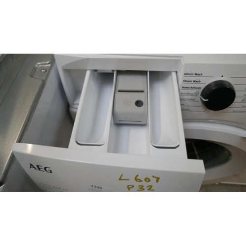 4388 - A AEG 5000 series  freestanding washing machine 10kg(Transit damaged) (607-219) *This lot is subject... 