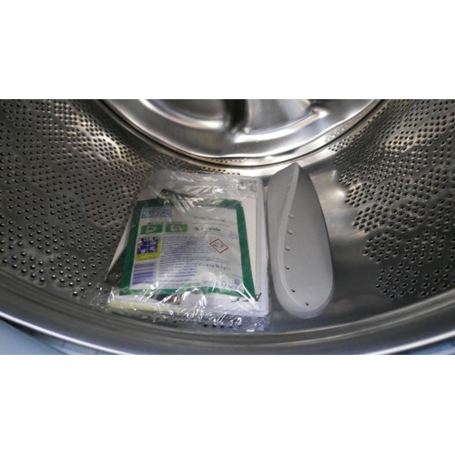 4388 - A AEG 5000 series  freestanding washing machine 10kg(Transit damaged) (607-219) *This lot is subject... 