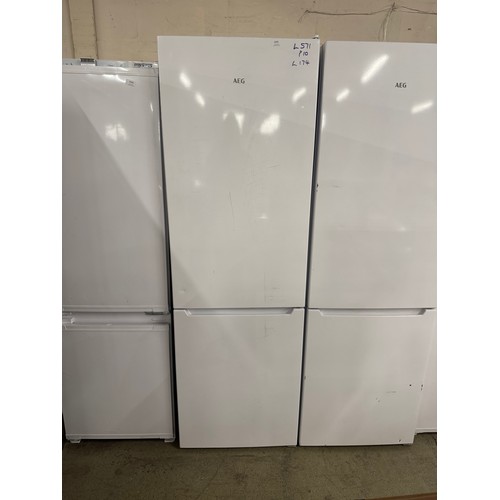 4265 - AEG freestanding 70/30 fridge freezer (low frost) (571-174)(TRANSIT DAMAGED) *This lot is subject to... 
