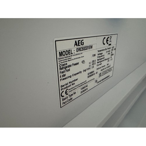 4265 - AEG freestanding 70/30 fridge freezer (low frost) (571-174)(TRANSIT DAMAGED) *This lot is subject to... 