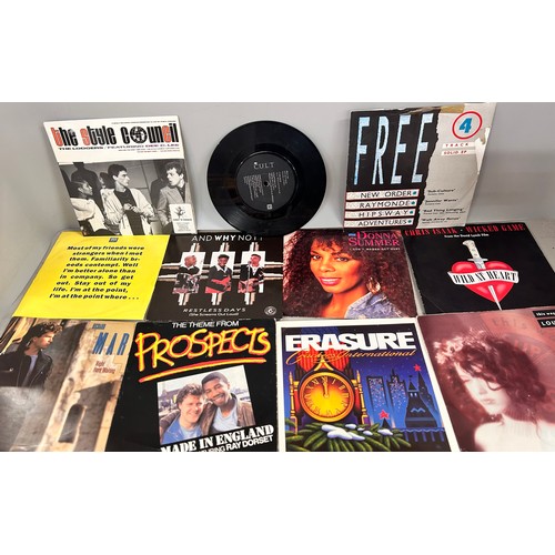 2107 - A collection of 48 7