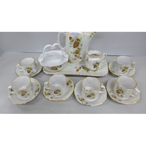 2070 - A Ukrainian, Kiev mid 20th century lustre porcelain tea/coffee service