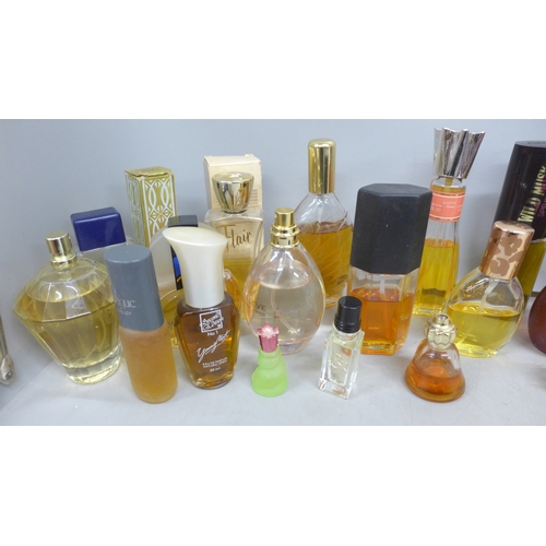 2073 - A collection of perfumes, SJP 'Lovely', Park Avenue, Treika Eau de Toilette, etc.