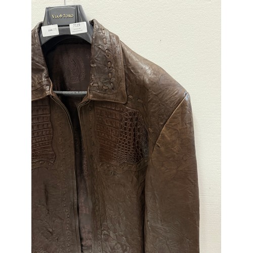 7119 - A Napoleon New York gentleman's brown leather jacket, size 3X *please note this is not available for... 