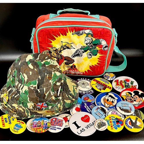 2114 - A collection of pin badges including Thunderbirds and a Small Soldiers bag