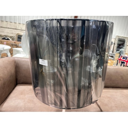 3074 - A chrome table lamp with black shade (damaged base)