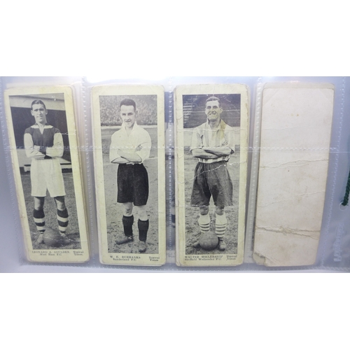 2021 - A set of 'Topical Times Footballers', 63 in total, 5 x 12cm