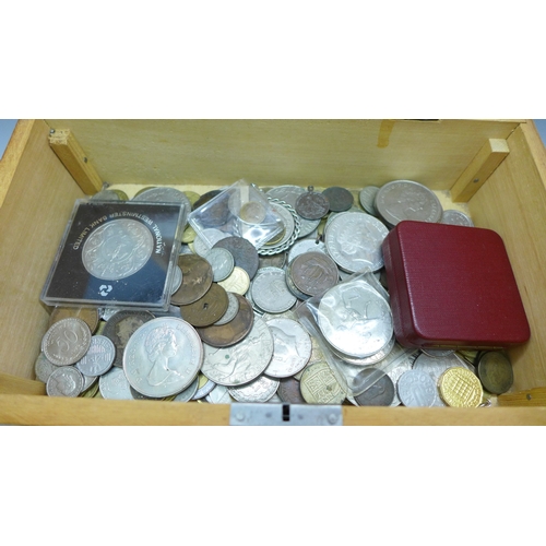 2042 - A collection of coins, banknotes, etc.