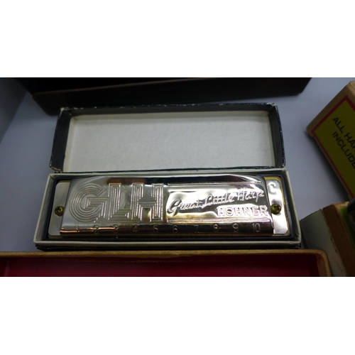 2048 - Six harmonicas including Hohner, a Jumpin’ Jacks game, etc.