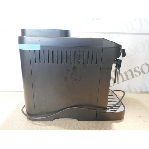 6002 - A Delonghi Magnifica Evo coffee machine, original RRP £449.99 + VAT (376-103) *This lot is subject t... 