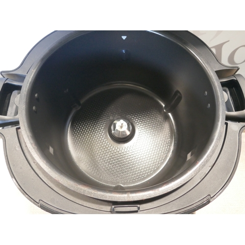 6009 - A Tefal Multicooker and air fryer (376-429) *This lot is subject to VAT