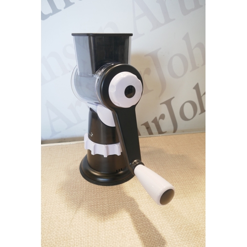 6017 - A Miu drum food grater (376-69) *This lot is subject to VAT