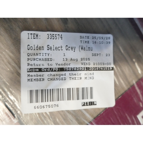 6025 - A quantity of laminate flooring to include grey walnut   (376-42-44) *This lot is subject to VAT