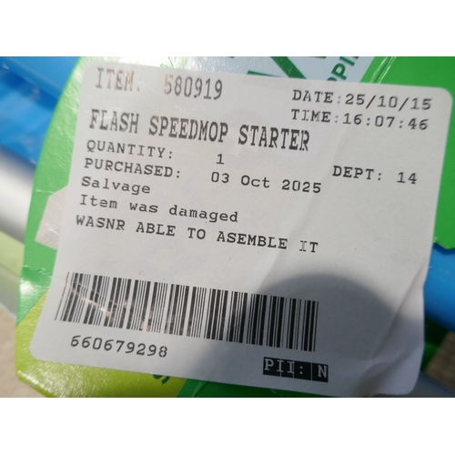 6029 - A Flash Speedmop, three Zulu water bottles and a Thermoflask stainless steel water bottle (376-57,65... 