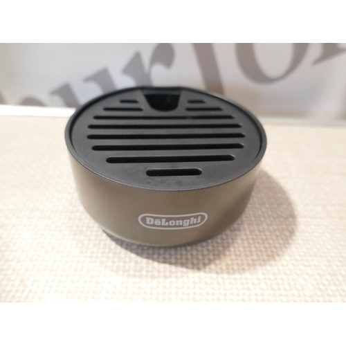 6058 - A Delonghi Vertuo Pop coffee machine, (376-399) *This lot is subject to VAT