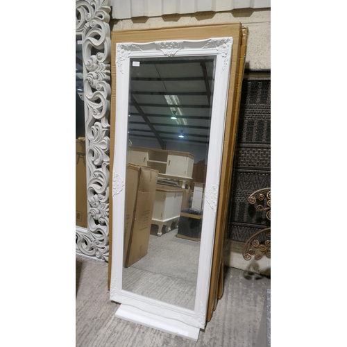 Lot 3145      