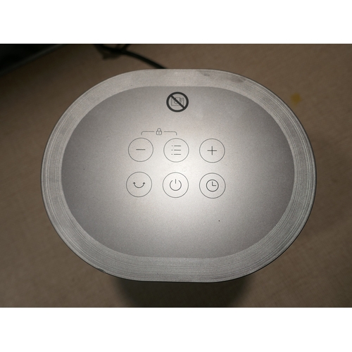 6015 - A Dreo Atom Core space fan (377-30) *This lot is subject to VAT