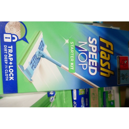 6027 - A quantity of Flash Speedmops, (377-457-460) *This lot is subject to VAT