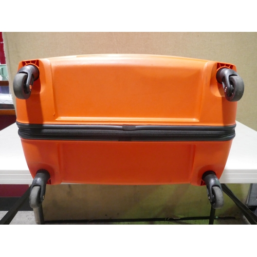 6282 - An American Tourister Jetdriver hardside suitcase (378-386) *This lot is subject to VAT