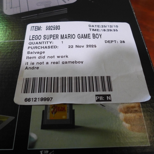 6136 - A Lego Game Boy (377-132) *This lot is subject to VAT