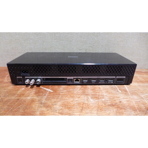 6183 - A Samsung One Connect Television box (378-580) *This lot is subject to VAT