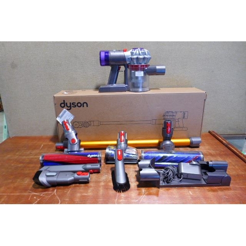 6193 - A Dyson V8 Absolute stick vacuum cleaner with charger, original RRP £324.99 + VAT (378-426) *This lo... 
