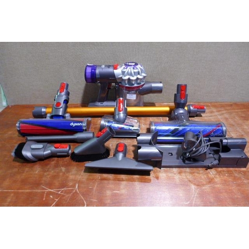 6195 - A Dyson V8 Absolute stick vacuum cleaner with charger, original RRP £324.99 + VAT (378-43) *This lot... 