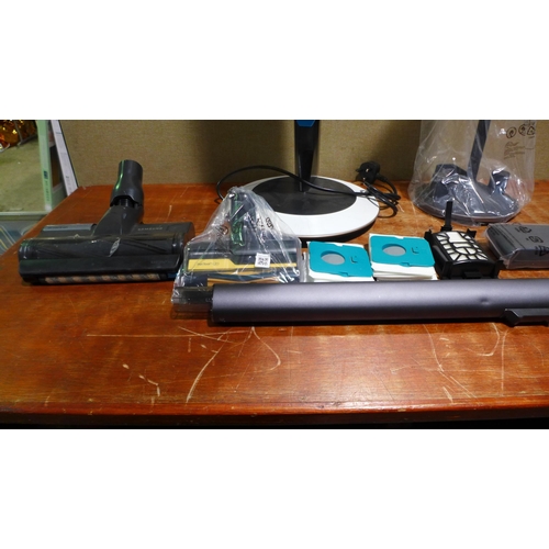 6199 - A quantity of Samsung Bespoke Jet Plus vacuum cleaner spares including battery, original RRP £479.99... 