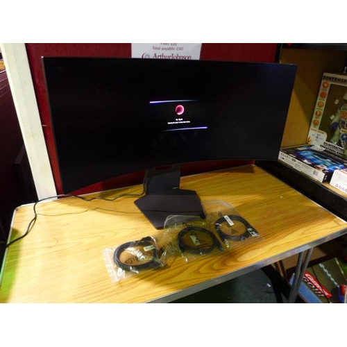 6200 - An UltraGear Gaming OLED curved monitor 34GS95QE, original RRP £899.99 + VAT (378-5) *This lot is su... 