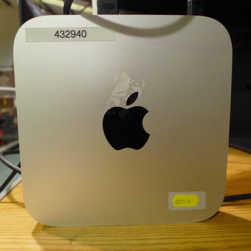 6201 - An Apple Mac Mini M2 256GB - model no - MMFJ3B/A, original RRP £499.99 + VAT (378-3) *This lot is su... 